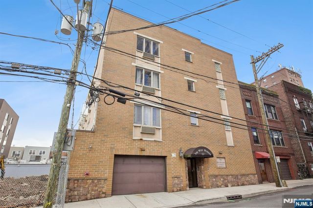 528 52nd Street 201, West New York, NJ 07093