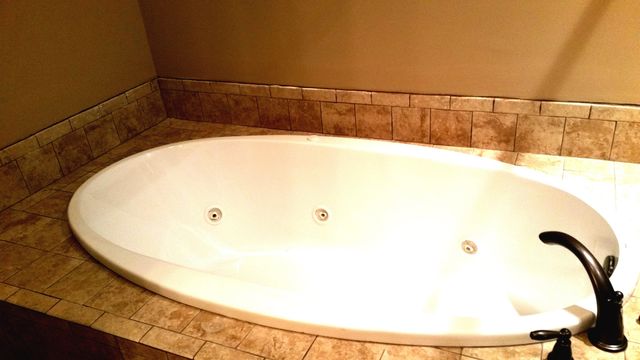 1812 Ashley Hall Way, Tallahassee, FL 32308