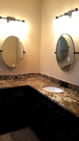 1812 Ashley Hall Way, Tallahassee, FL 32308