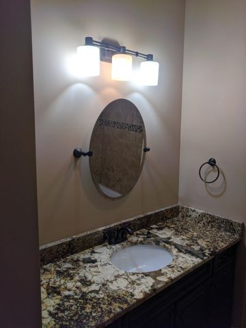 1812 Ashley Hall Way, Tallahassee, FL 32308