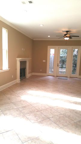 1812 Ashley Hall Way, Tallahassee, FL 32308