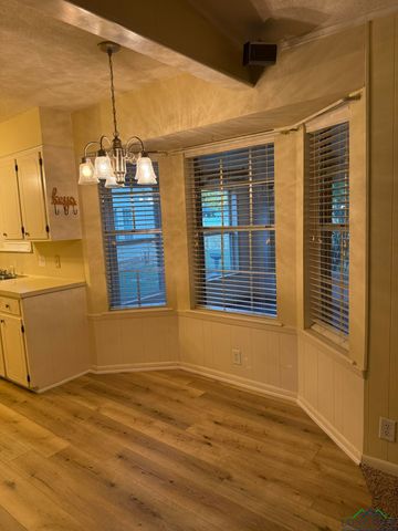 214 IVY LANE, Longview, TX 75605