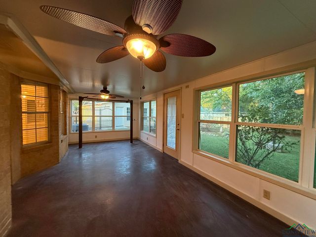 214 IVY LANE, Longview, TX 75605