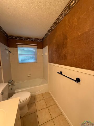 214 IVY LANE, Longview, TX 75605