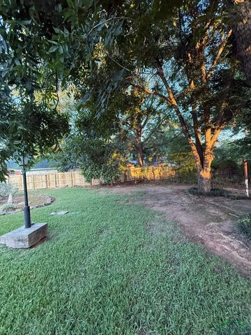 214 IVY LANE, Longview, TX 75605