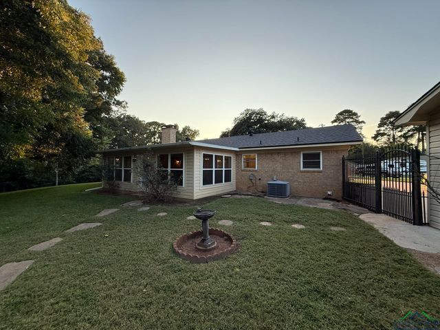 214 IVY LANE, Longview, TX 75605