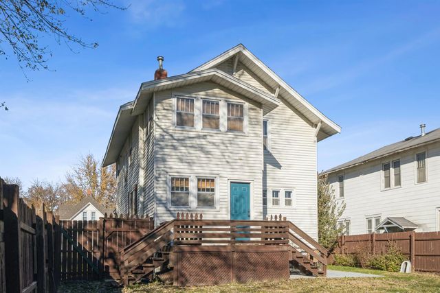 16 NW 5th Street, Oelwein, IA 50662