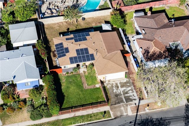 722 S Sycamore, Rialto, CA 92376