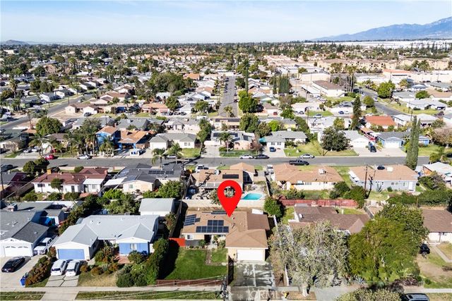 722 S Sycamore, Rialto, CA 92376
