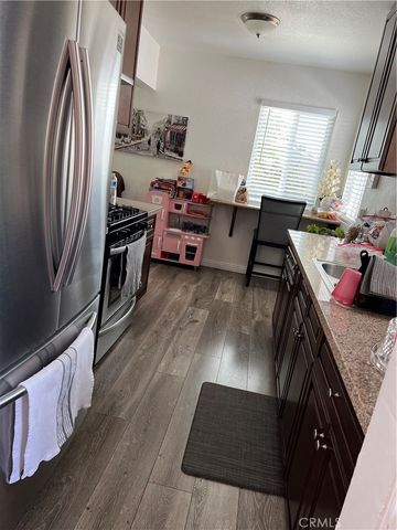 722 S Sycamore, Rialto, CA 92376