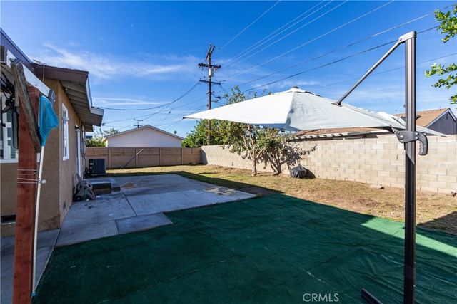 722 S Sycamore, Rialto, CA 92376