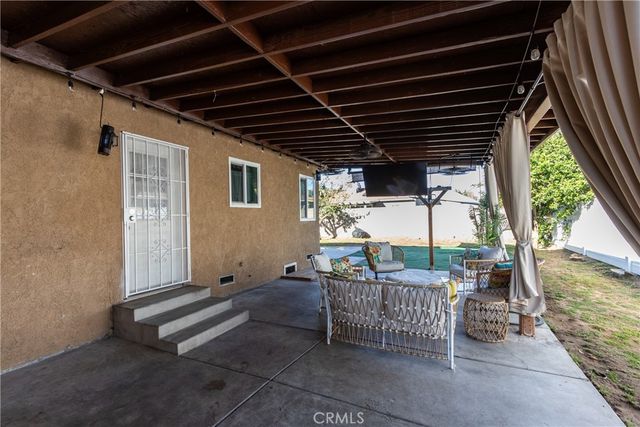 722 S Sycamore, Rialto, CA 92376