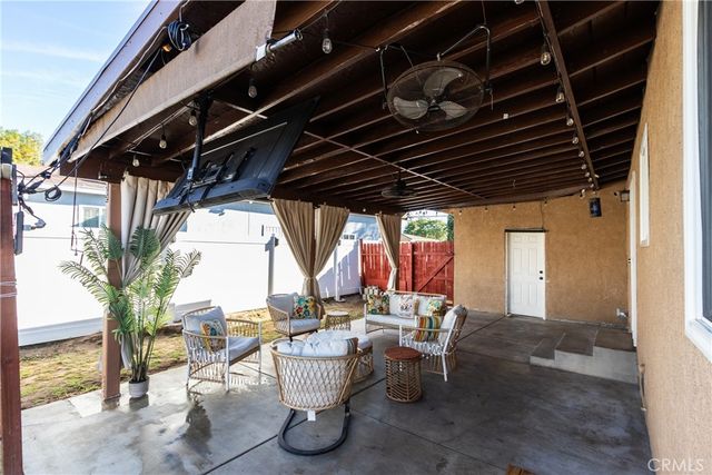 722 S Sycamore, Rialto, CA 92376