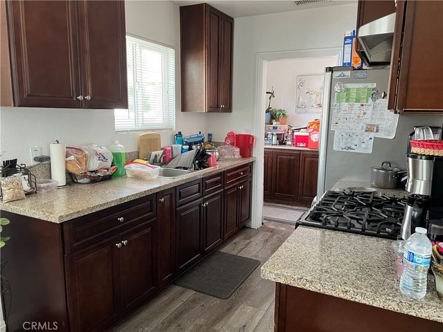 722 S Sycamore, Rialto, CA 92376