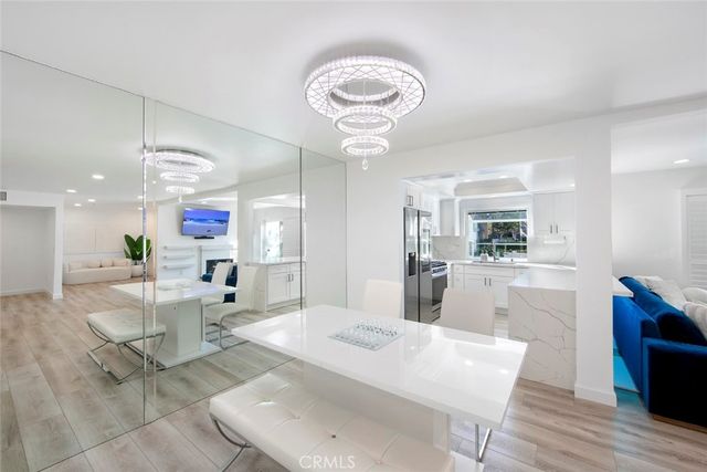 918 Hyde Court, Costa Mesa, CA 92626