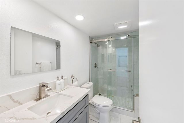 918 Hyde Court, Costa Mesa, CA 92626