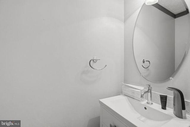 1107 HARFORD TOWN DR, Abingdon, MD 21009