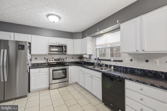 1107 HARFORD TOWN DR, Abingdon, MD 21009
