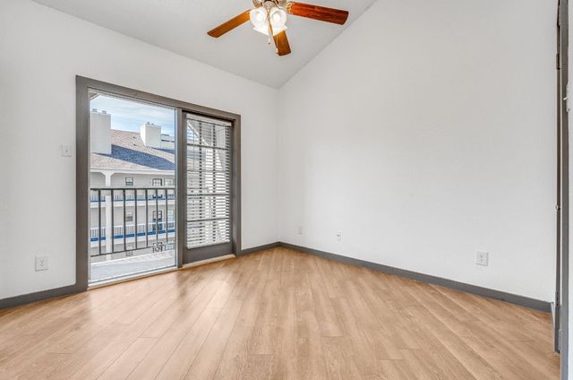 4800 W Lovers Lane 315, Dallas, TX 75209