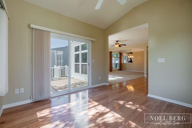 15 W Watershore Drive, Muskegon, MI 49444