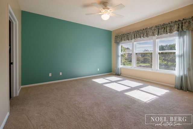 15 W Watershore Drive, Muskegon, MI 49444