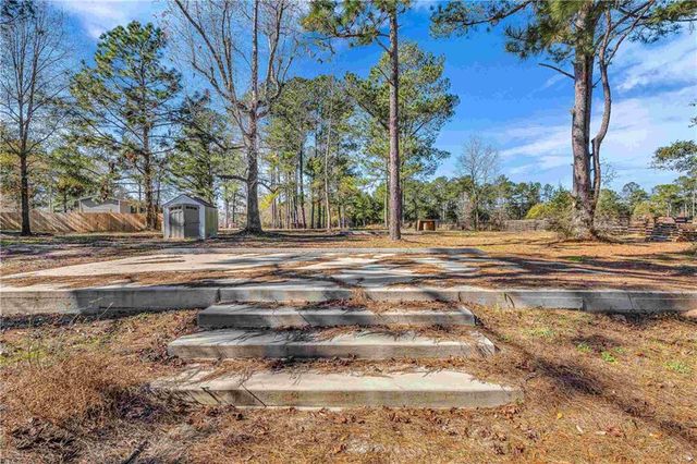 23532 Dunbar Road, Robertsdale, AL 36567