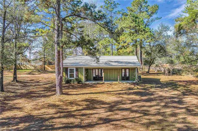 23532 Dunbar Road, Robertsdale, AL 36567