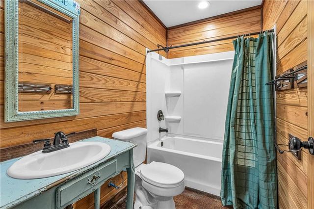 23532 Dunbar Road, Robertsdale, AL 36567