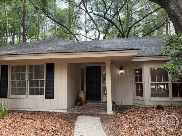 18 Monastery Road, Savannah, GA 31411