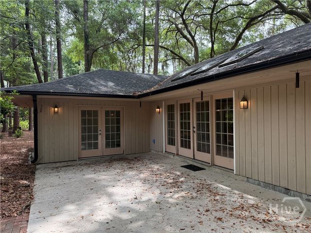 18 Monastery Road, Savannah, GA 31411