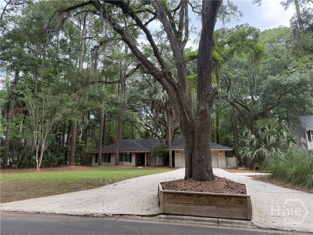 18 Monastery Road, Savannah, GA 31411