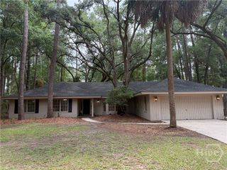 18 Monastery Road, Savannah, GA 31411