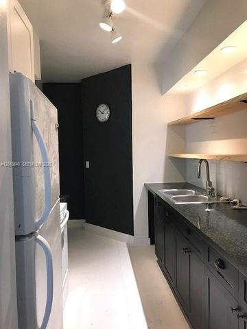 910 Bay Dr 29, Miami Beach, FL 33141