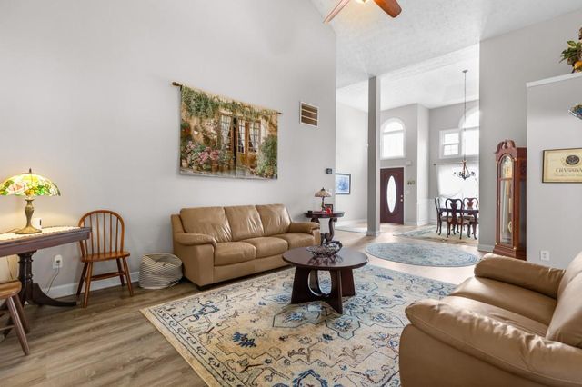 5780 Newberry Point Drive, Flowery Branch, GA 30542