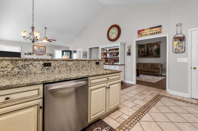 5780 Newberry Point Drive, Flowery Branch, GA 30542