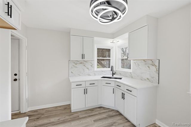 28961 Grandview Street, Inkster, MI 48141