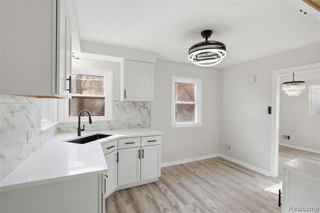 28961 Grandview Street, Inkster, MI 48141