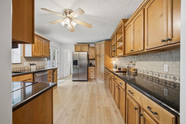 6705 Fleta Court, Tyler, TX 75703