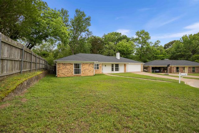 6705 Fleta Court, Tyler, TX 75703