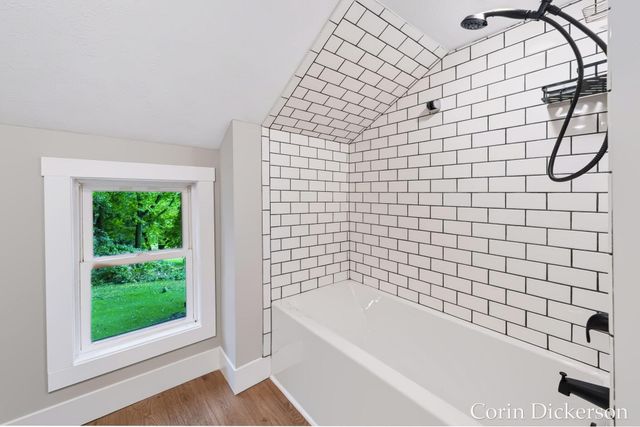 10860 Douglas Avenue, Cooper Twp, MI 49080