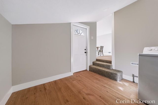 10860 Douglas Avenue, Cooper Twp, MI 49080