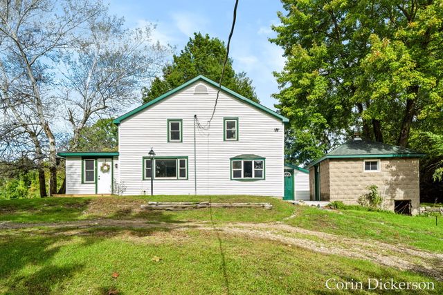 10860 Douglas Avenue, Cooper Twp, MI 49080