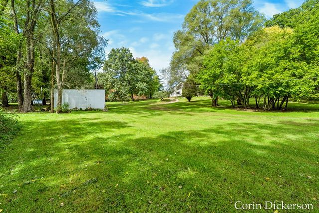 10860 Douglas Avenue, Cooper Twp, MI 49080