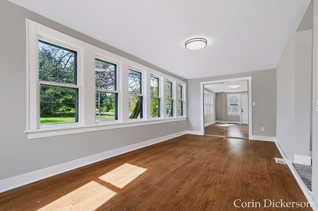 10860 Douglas Avenue, Cooper Twp, MI 49080