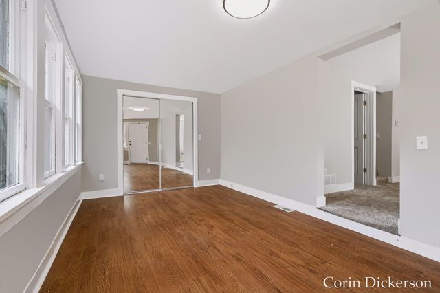 10860 Douglas Avenue, Cooper Twp, MI 49080