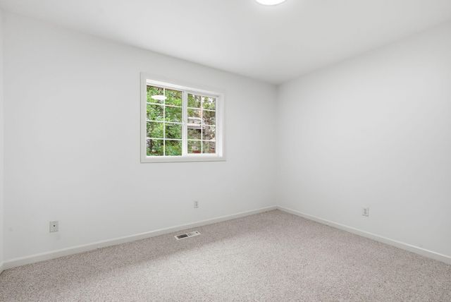 2158 NW Torrey Pines, Bend, OR 97703