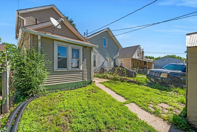 1125 W 5th Street, Davenport, IA 52802