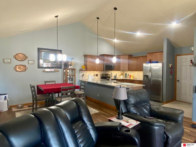 8335 Broken Ridge Drive, Lincoln, NE 68526