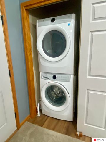 8335 Broken Ridge Drive, Lincoln, NE 68526