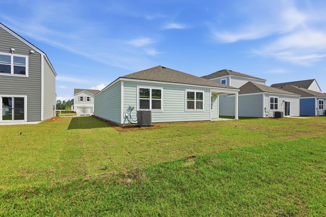 6070 Grangestone Lane, Ravenel, SC 29470